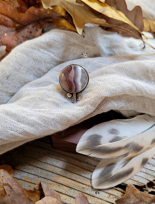 round agate stone and sterling silver ring