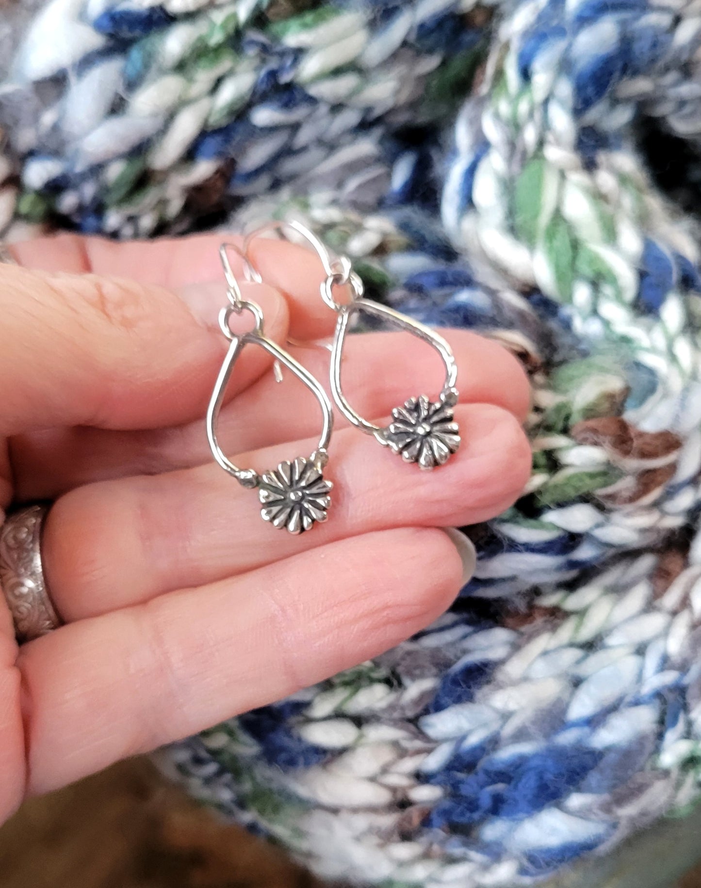 Dainty Flower Earrings