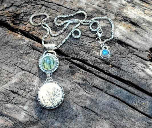 Dendritic Limestone Prehnite Labradorite Necklace