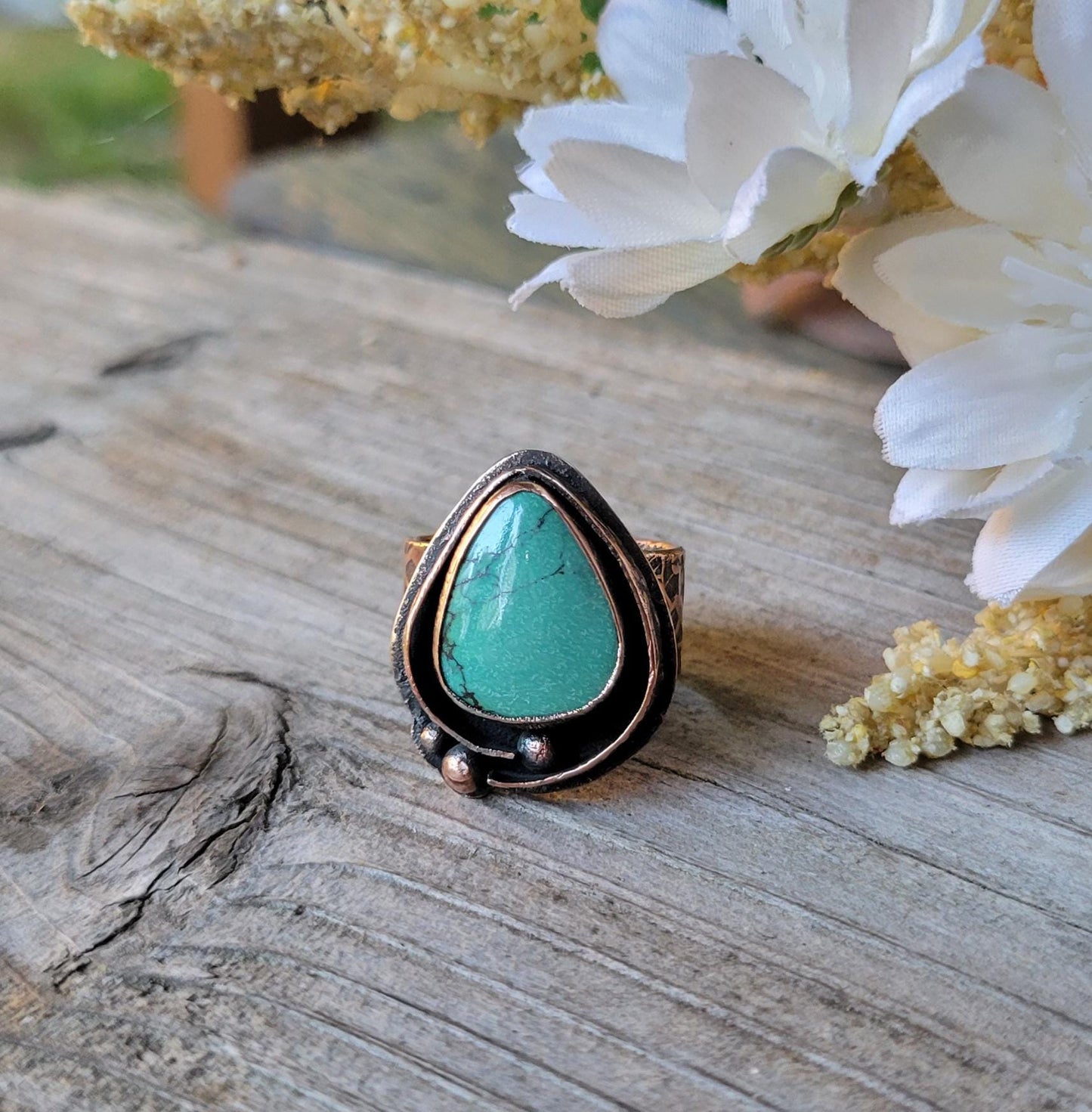 Green Hubei Turquoise Copper Ring - handmade, antiqued hammered copper, rugged, solid, beautiful gift, Size 7.5 USA