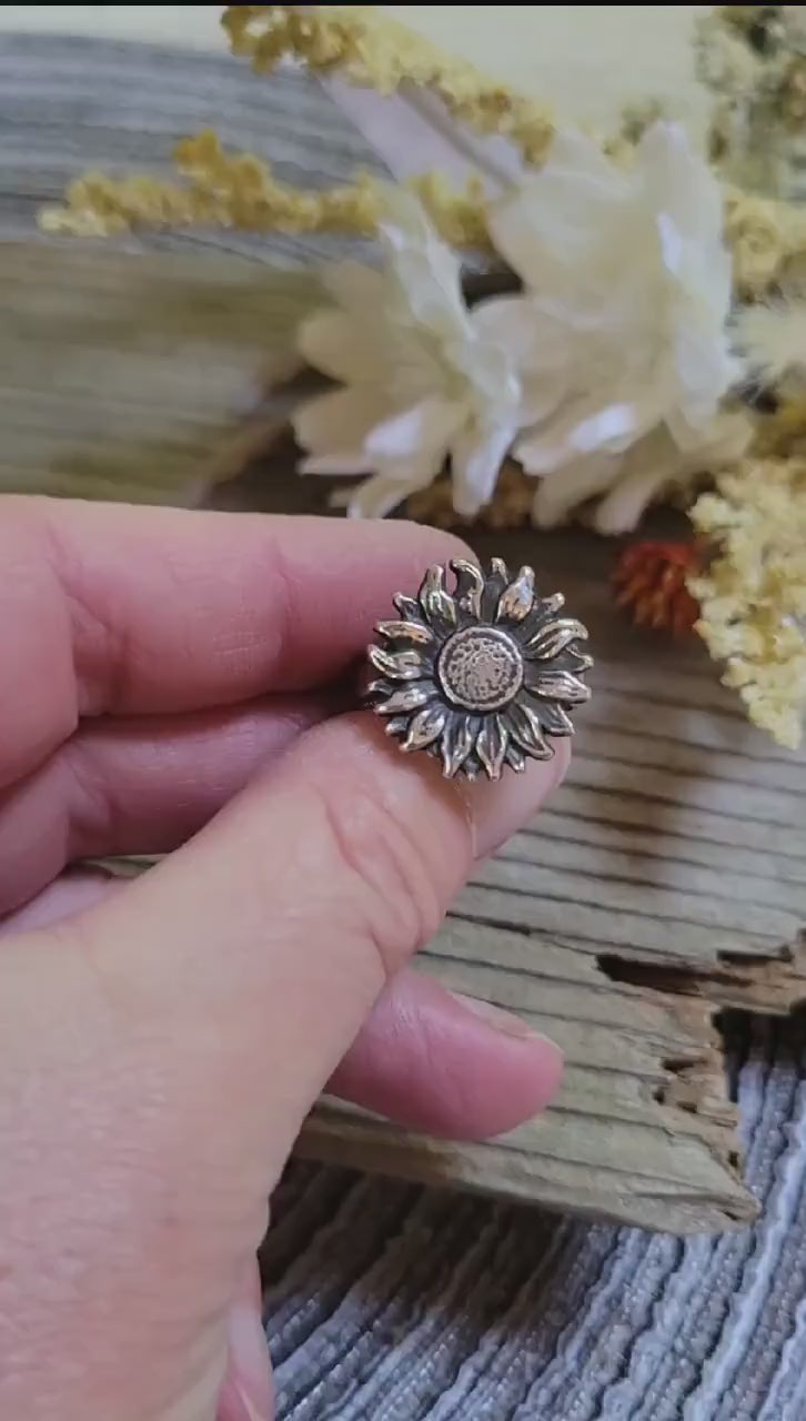 Sterling Silver Sunflower Cast Ring - handmade, hand crafted, beautiful gift, Size 6.75 USA