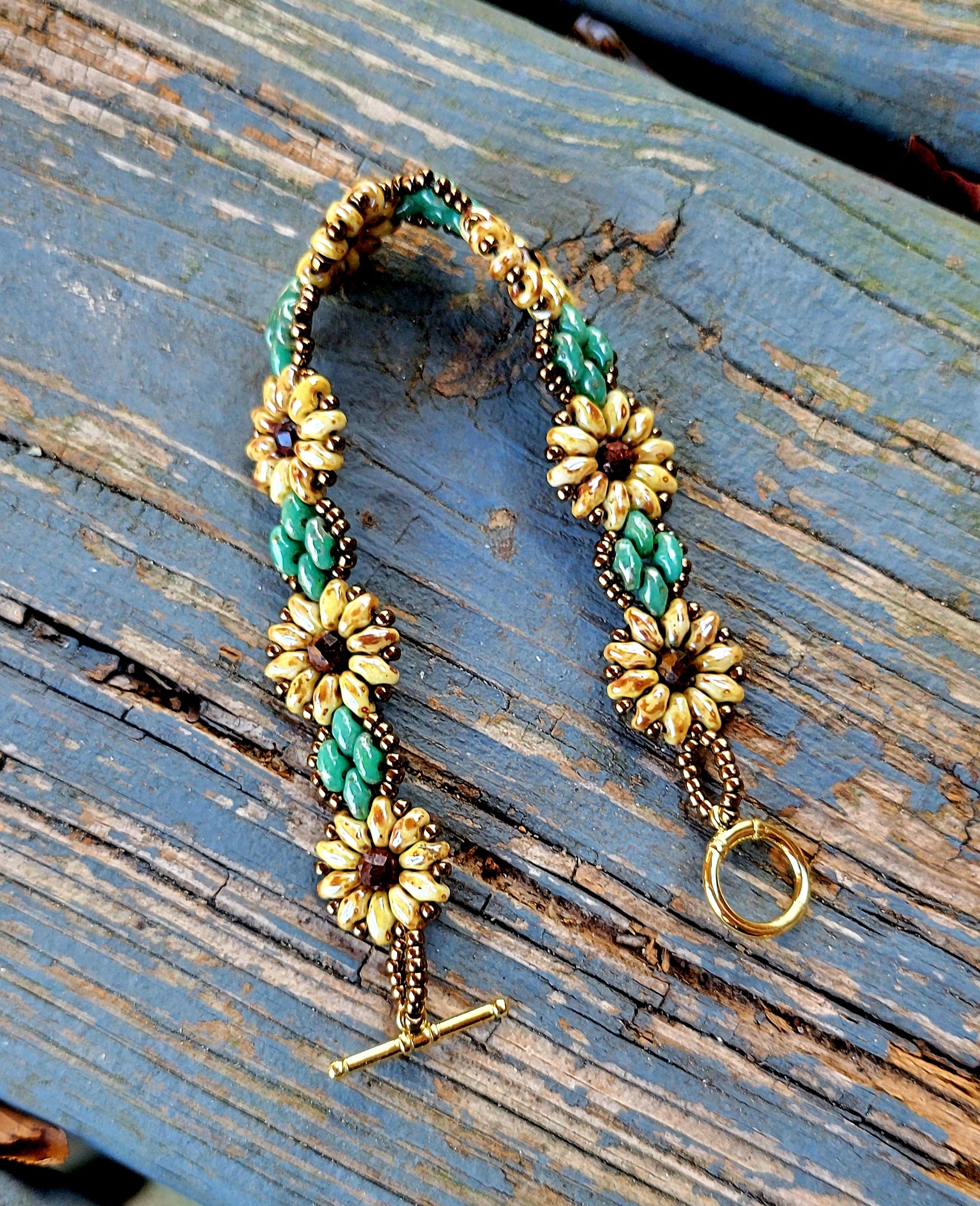 Sunflower Bracelet Beaded Yellow Flower Green Leaf Gold Toggle Clasp